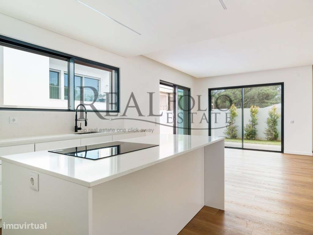 Moradia T4 Arquitetura Contemporânea Murches-7