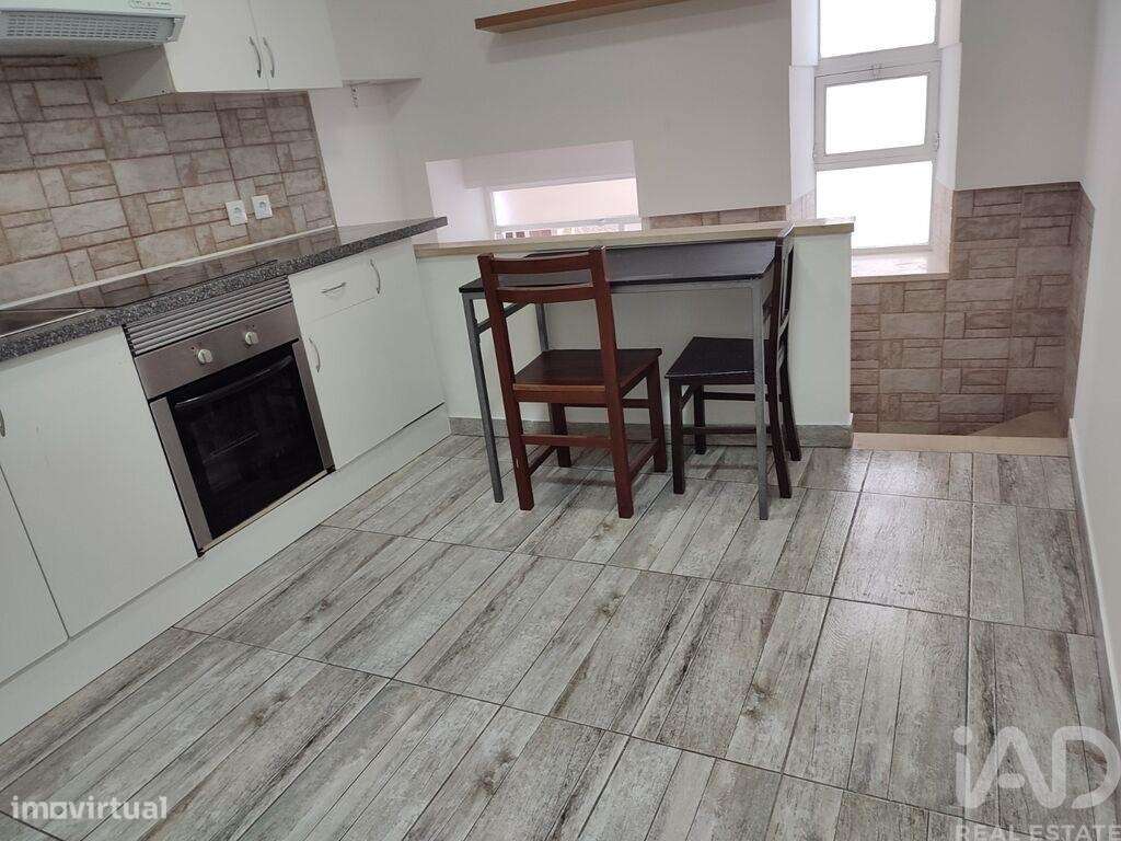Moradia geminada T2 em Coimbra de 56 m2 - Grande imagem: 3/9