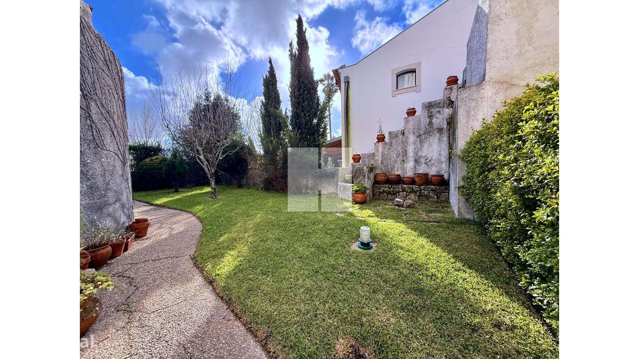 Moradia Senhorial T6 - Grande imagem: 3/48