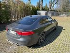 Jaguar XF 3.0 V6 S - 10