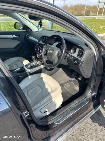 Audi A4 Allroad 2.0 TDI Quattro - 8