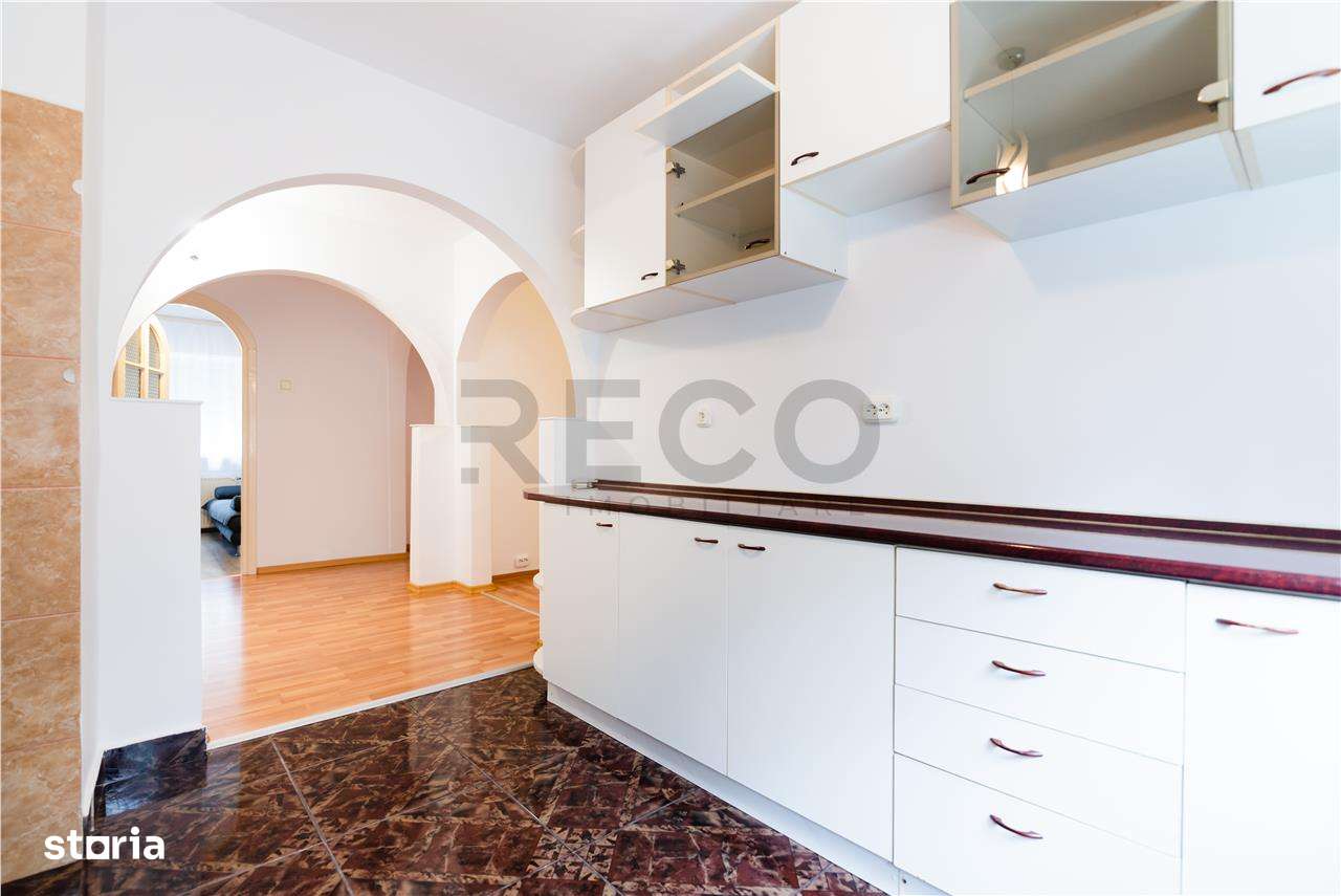 RECO Apartament 3 Camere,  etaj 3, Rogerius, Oradea - Imagine principală: 3/17