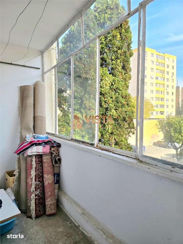 Apartament 3 camere, zona Astra-11