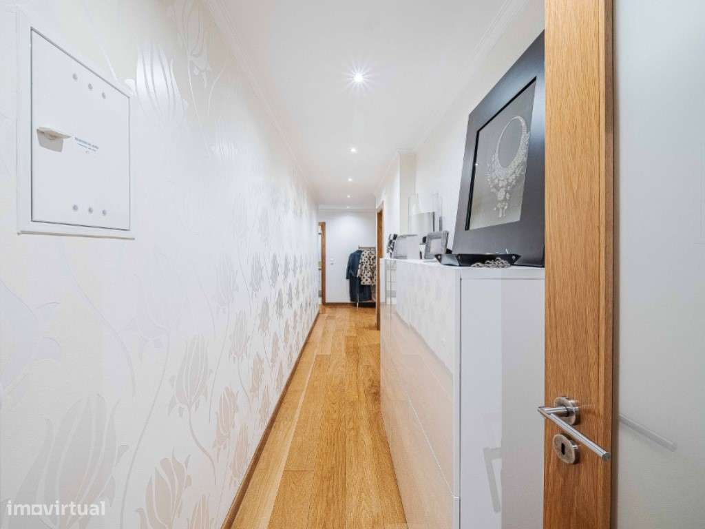 Apartamento T3 em Telheiras, Box e Excelente Exposição Solar - Opor...-34