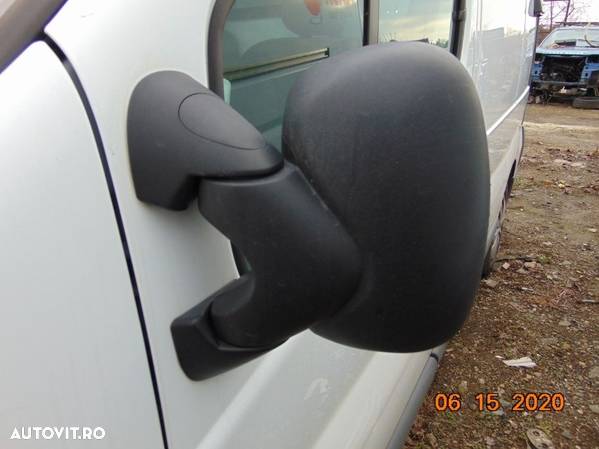 Oglinda Opel Vivaro 2006-2013 oglinzi Renault Trafic dezmembrez - 1