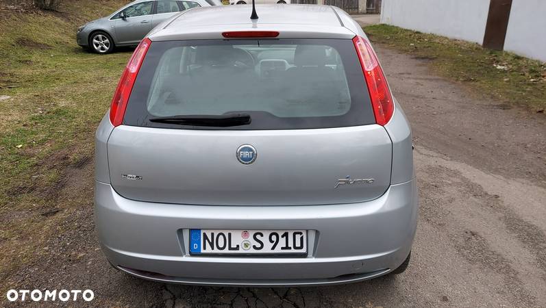 Fiat Grande Punto 1.4 16V Dynamic - 13