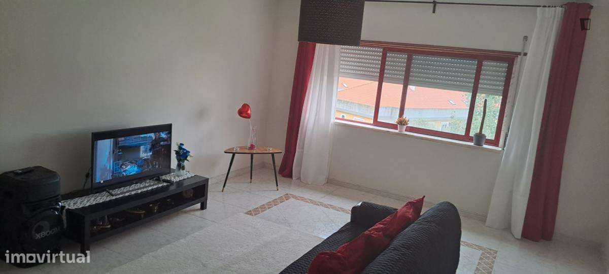 Quarto - localizado em Lisbon - Grande imagem: 4/9