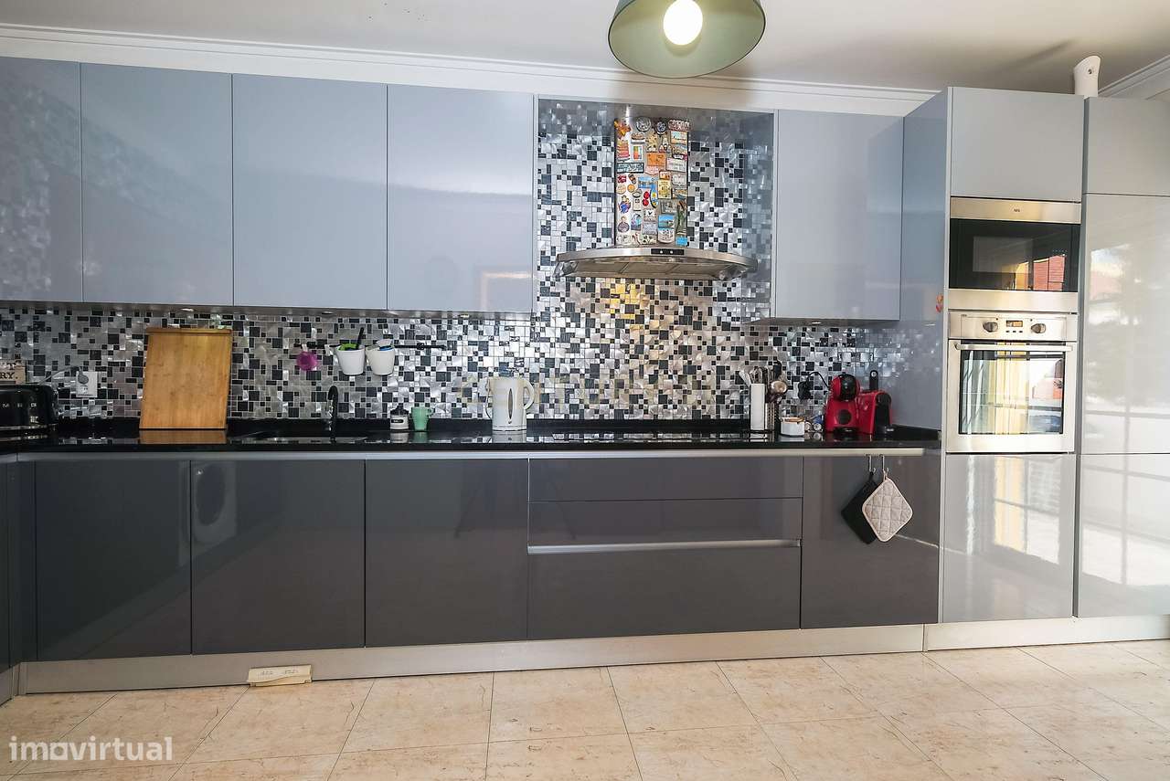 Moradia T3 em Condomínio fechado-21