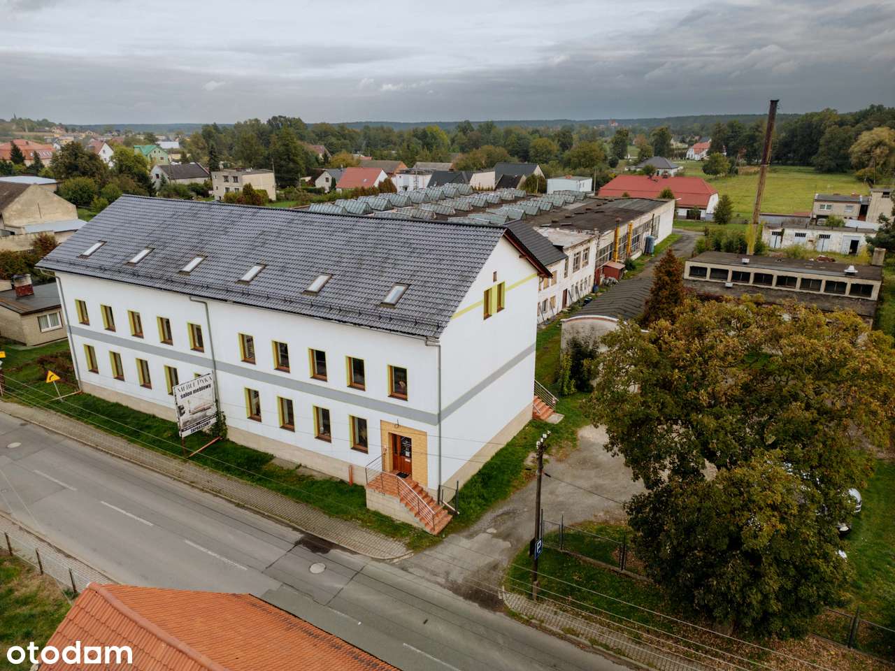 Nowoczesny lokal na sprzedaż z parkingiem - Pełny obrazek: 5/7