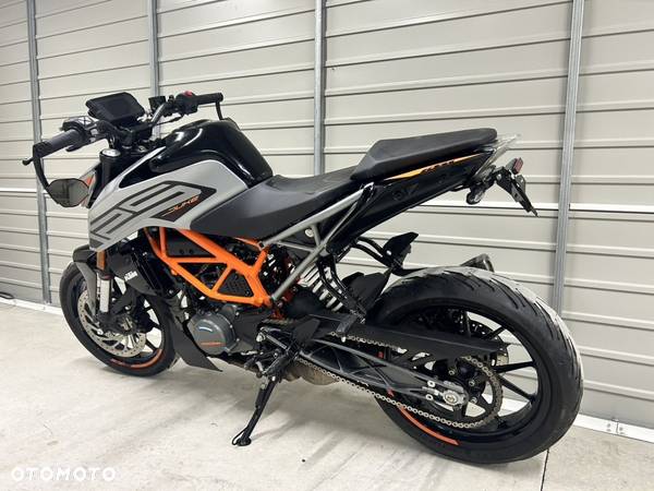 KTM Duke - 6