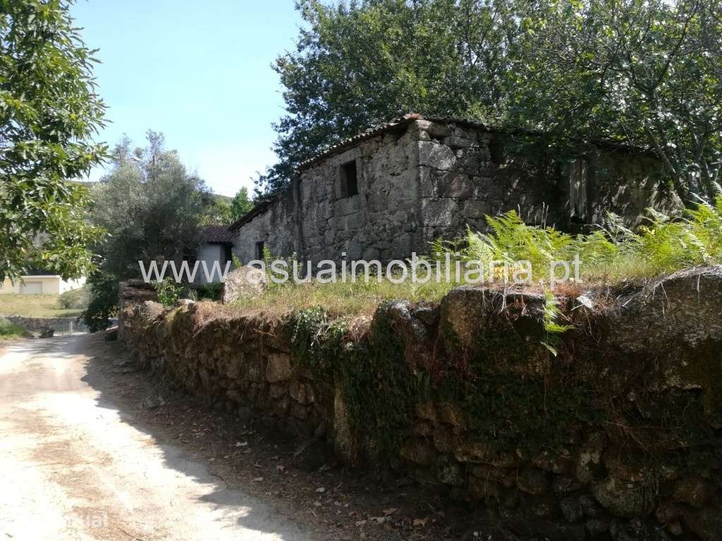 Quintinha c/ 2 Casas em Pedra - Grande imagem: 3/7