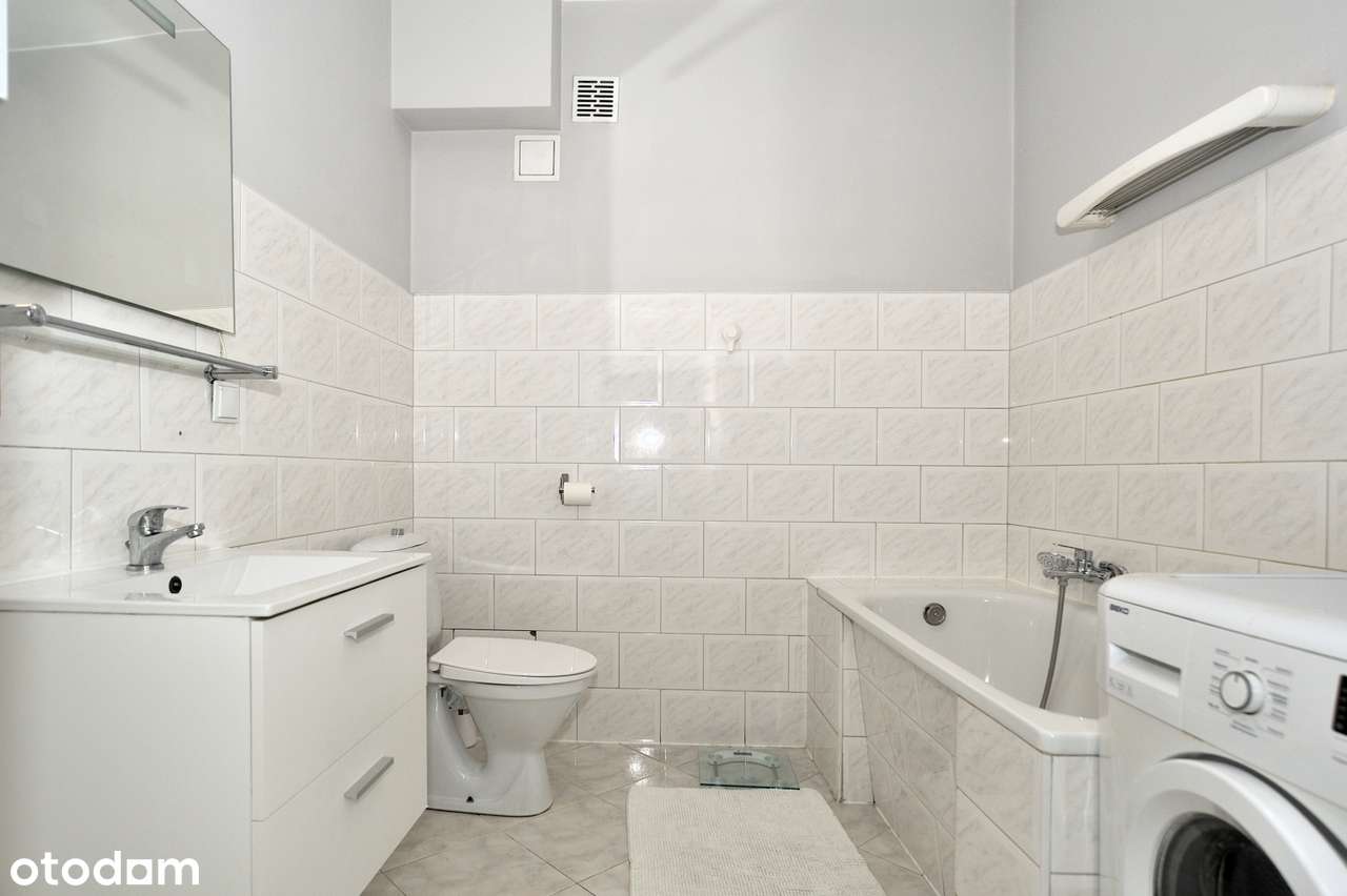 Urocze mieszkanie przy Placu Nowym we współczesnym budynku z windą!-4