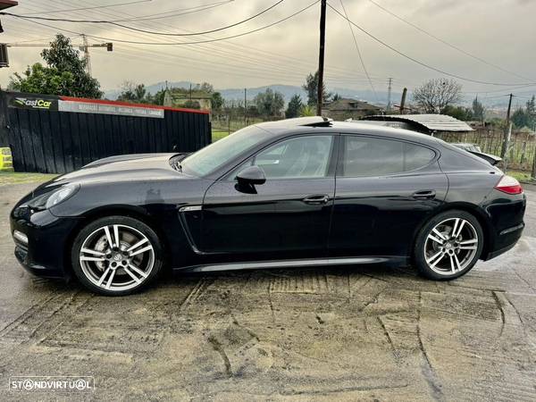 Porsche Panamera Platinum Edition - 4