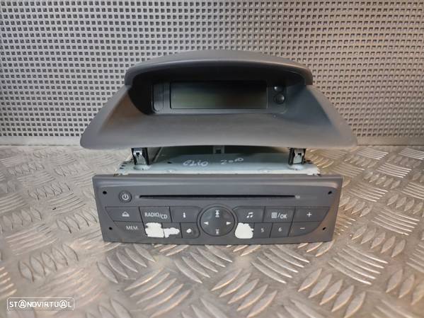 Auto Rádio CD Display Renault Clio III DP 09 AT 10-2012 - 1