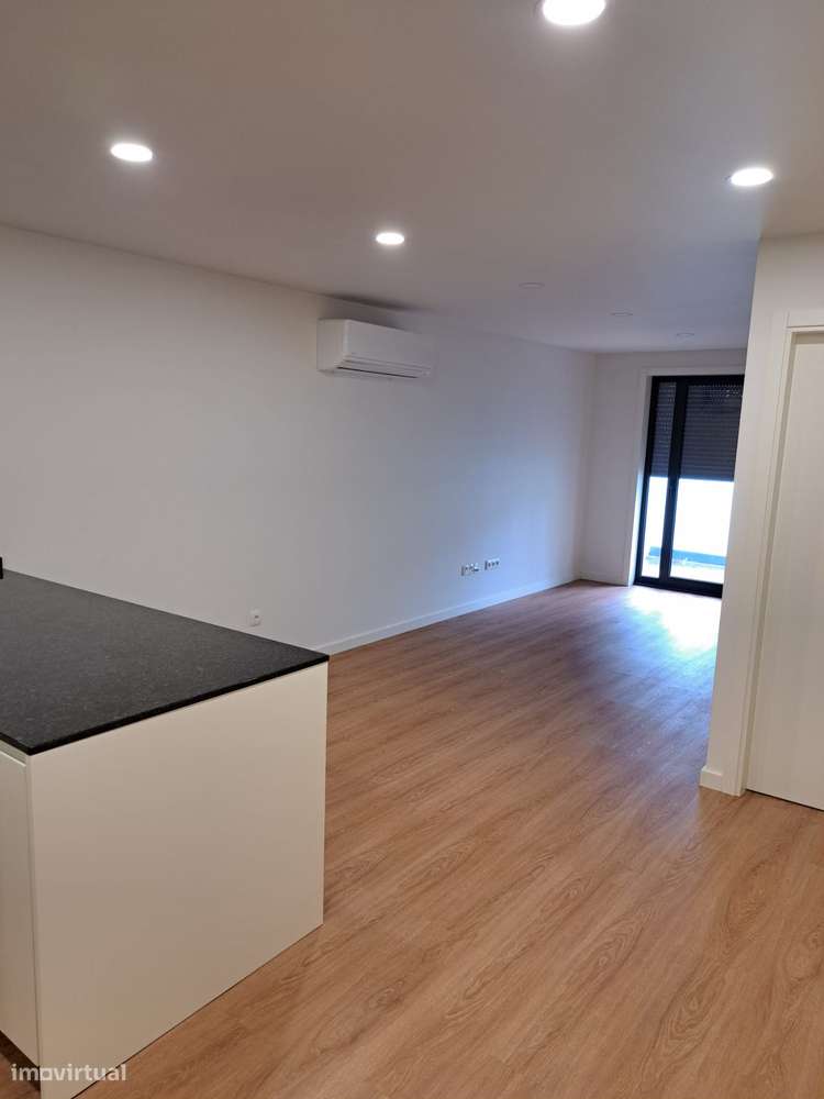 Apartamento T2 Centro Cidade - Grande imagem: 5/12
