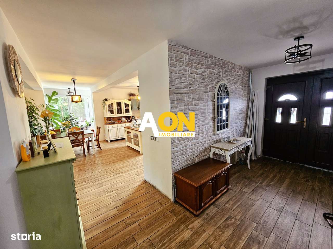 Casa noua, 6 camere, 2763 mp teren, comuna Vintu de Jos - Imagine principală: 4/20