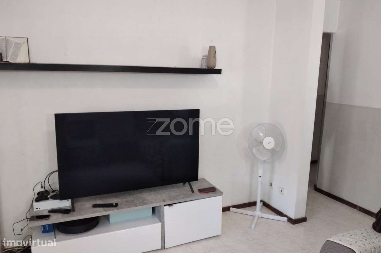 T2 em Rio de Mouro com Elevador e Parqueamento – Excelente Localiza... - Grande imagem: 4/22