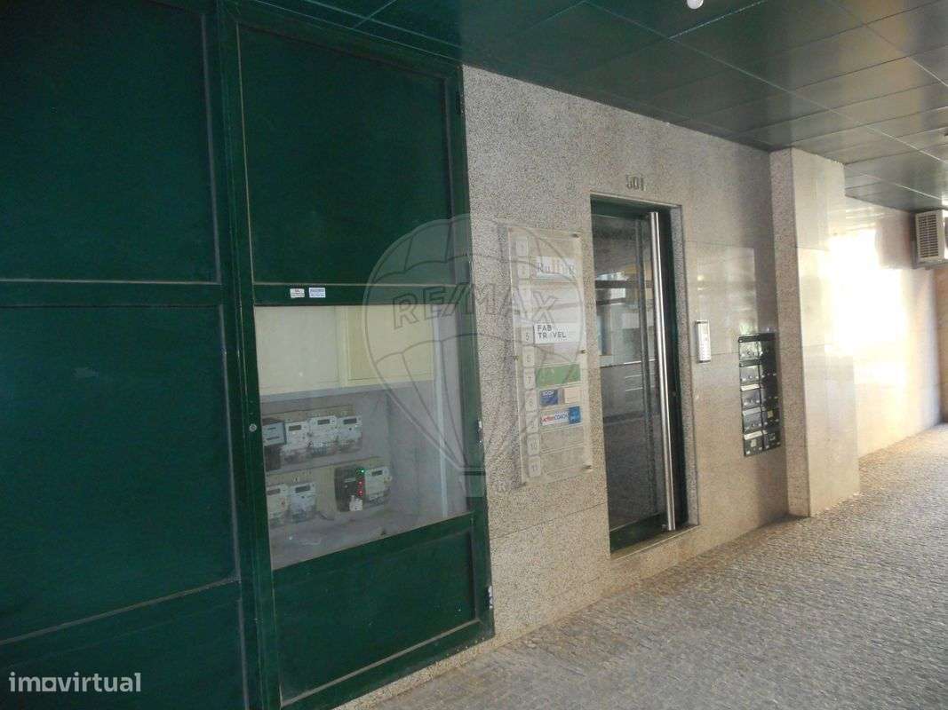 Escritório  para arrendamento - Grande imagem: 3/18