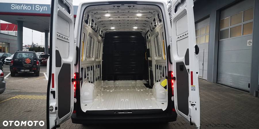 Volkswagen Crafter - 5