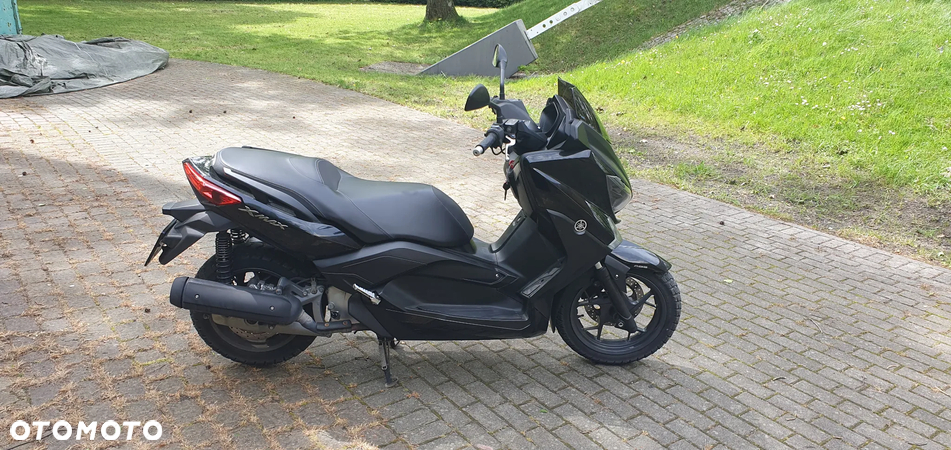 Yamaha X-max - 7