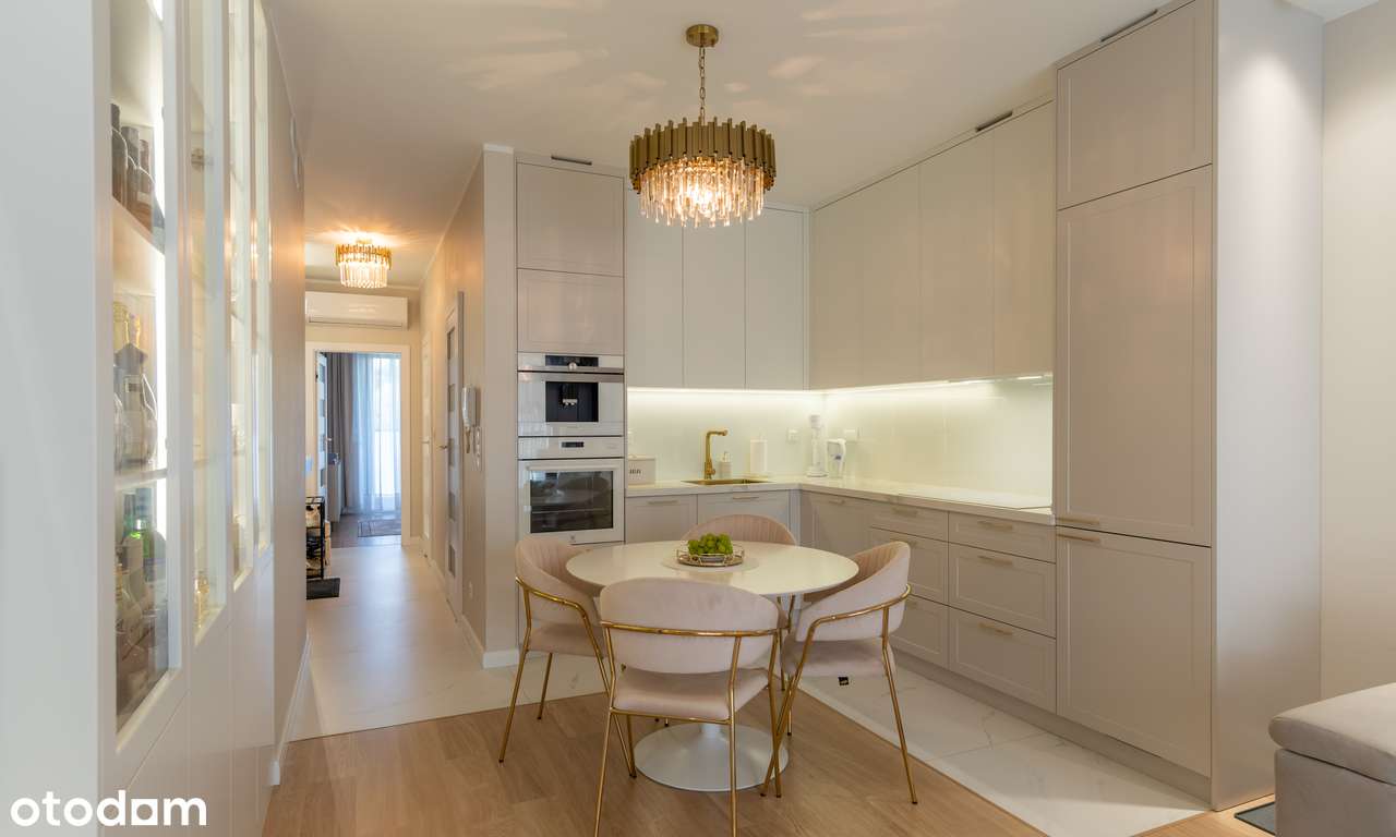 Apartament w Wilanowie z 2 balkonami i wysokim standardzie wykończenia-3