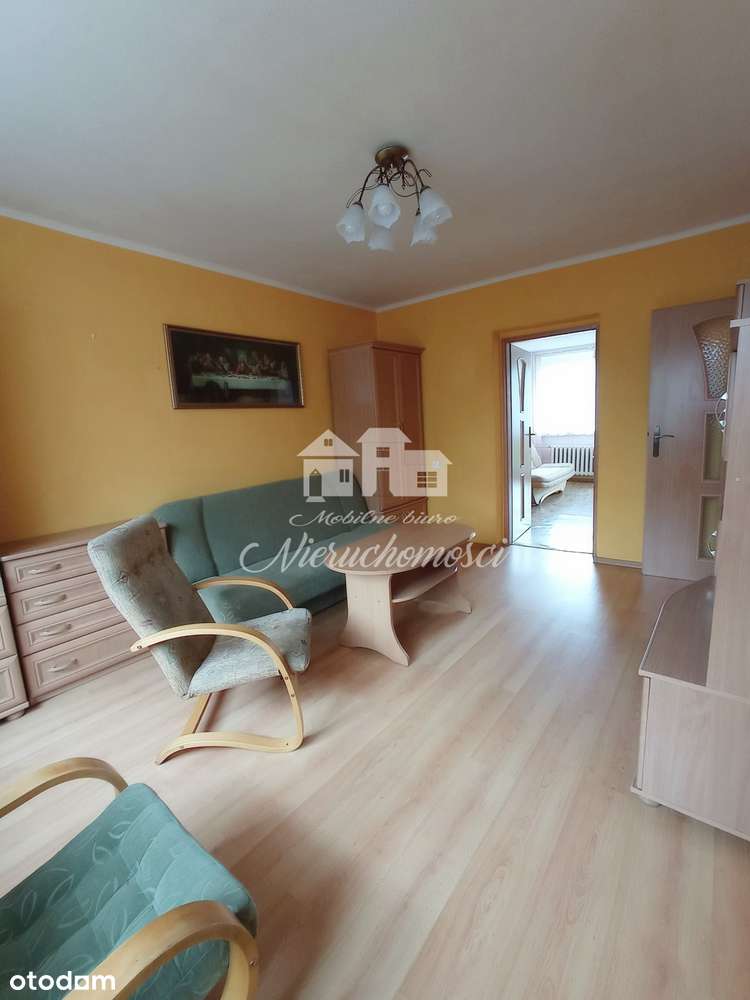 Mieszkanie blisko parku. Przestronne pokoje.-1