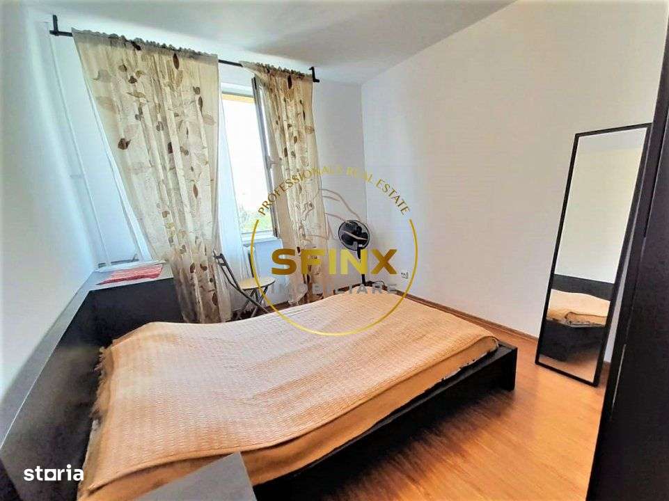 De vanzare - apartament 3 camere semidecomandate, luminos - Imagine principală: 4/8