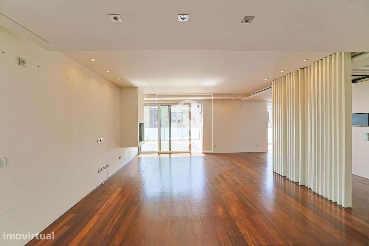 Apartamento c/ TERRAÇO no centro da cidade de BARCELOS!-19