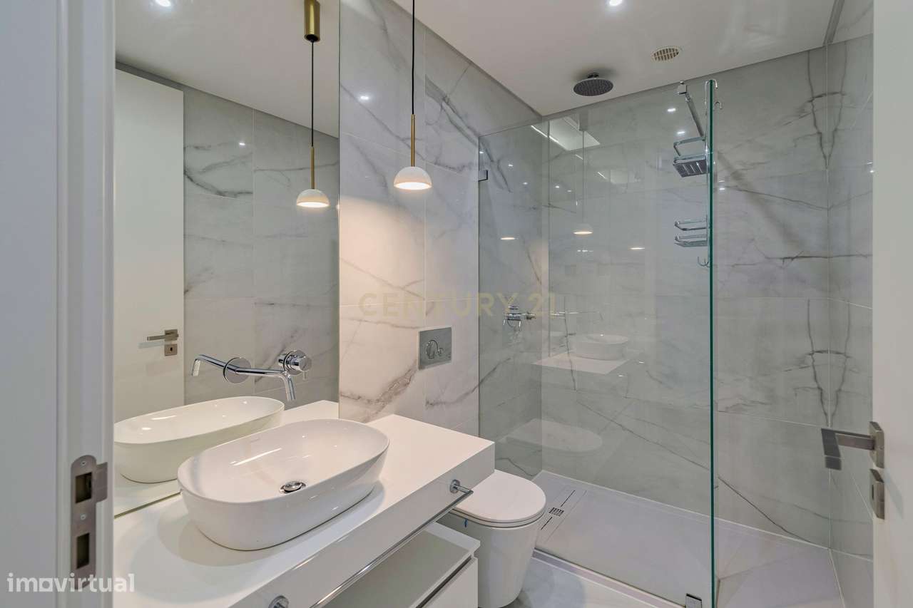 Casa em Construção  com piscina localizada na Quinta do Desembargador-25