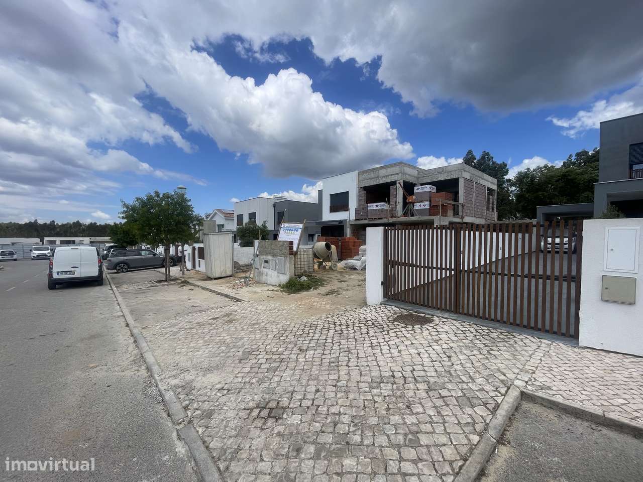 Moradia nova T3 com piscina Caminho branco Sesimbra-13