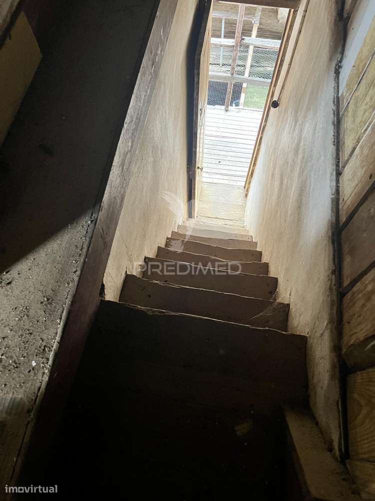 Moradia para recuperar - Grande imagem: 5/18