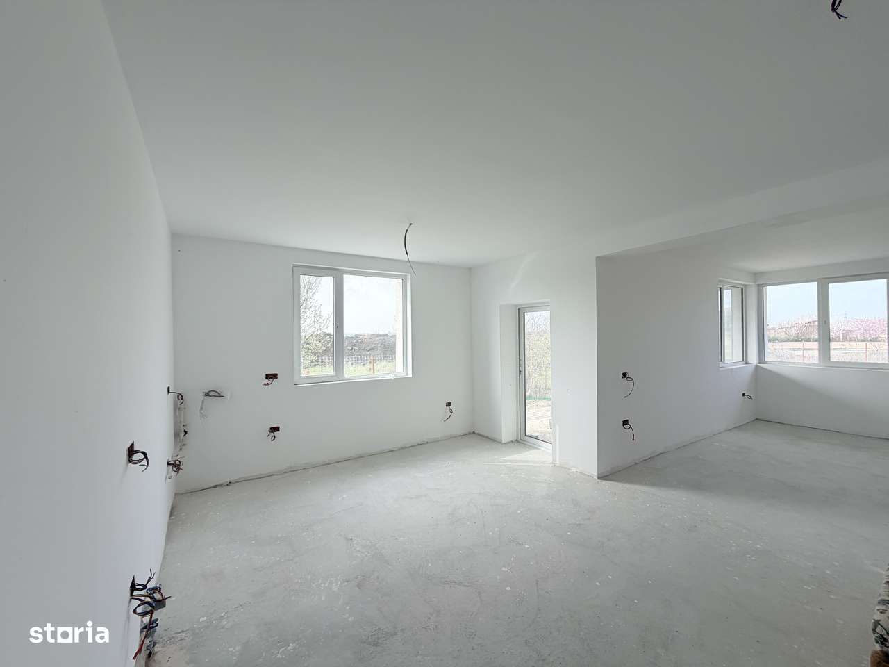 Duplex de vânzare cu 2 apartamente zona nouă Via Carmina (pentru tine)-3