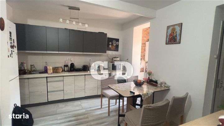 Apartament 3 Camere de Vanzare - Strand I-5