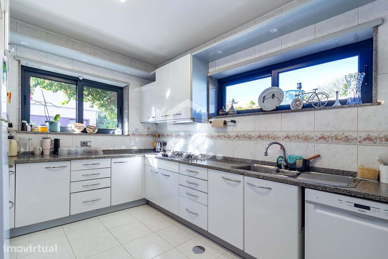 Moradia na Avenida da Boavista T5 - Porto-27