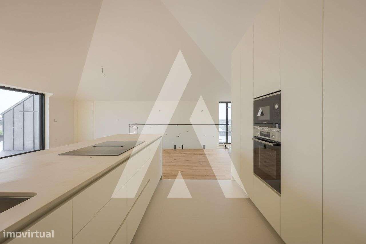 Apartamento T3 Implex no centro de Aveiro com terraços - Grande imagem: 5/37