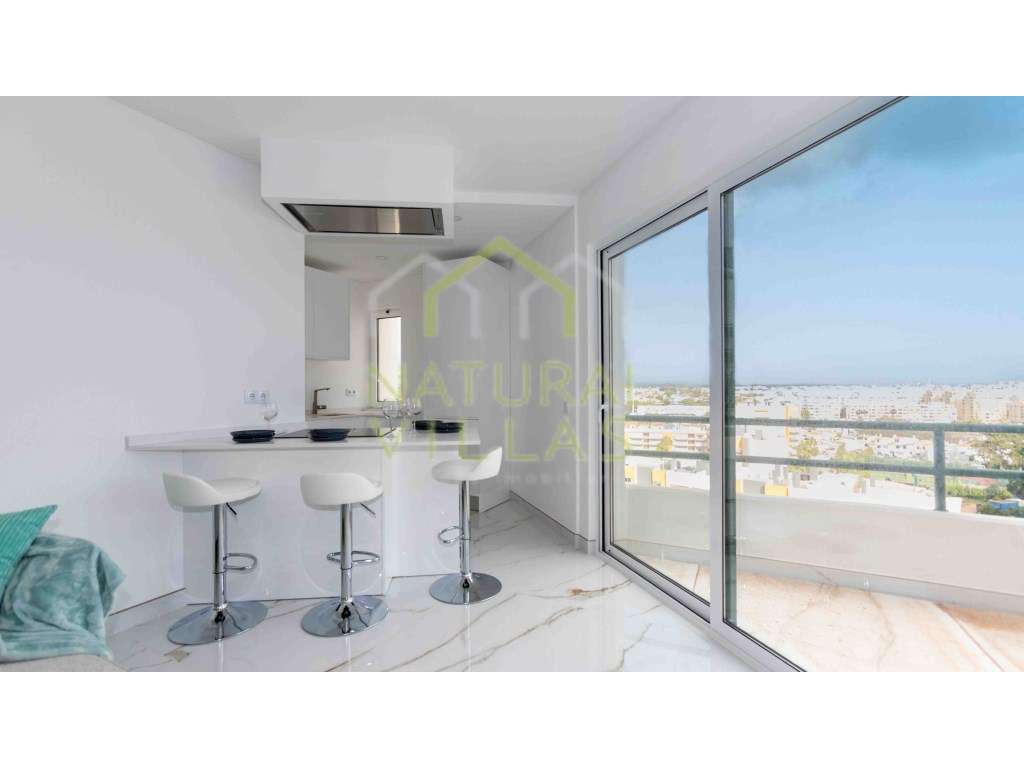 Apartamento T2 no centro de Vilamoura - Grande imagem: 4/22