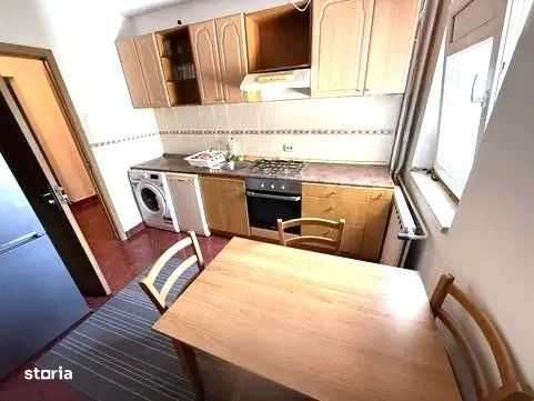 Vanzare Apartament 3 Camere intre N. Traian -Mall Vitan