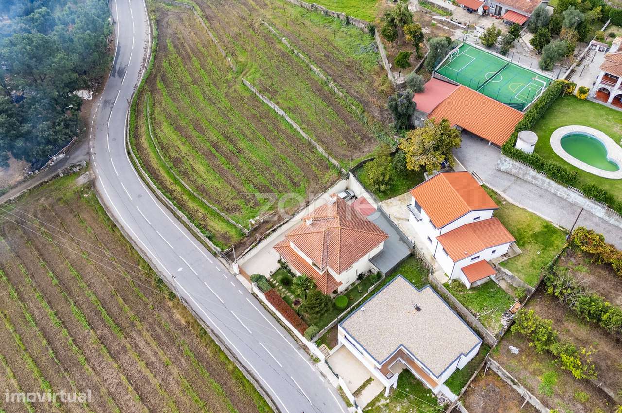 Moradia T3 Mouquim - Grande imagem: 2/31