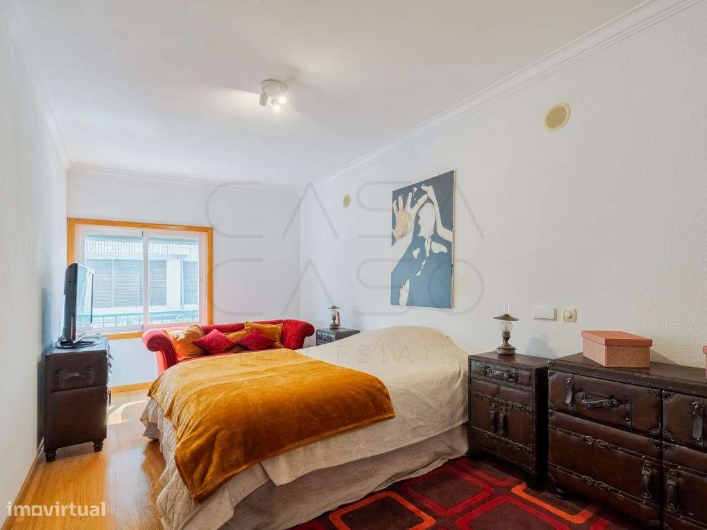 Apartamento com 3 assoalhadas, parqueamento e arrecadação no Bairro...-17