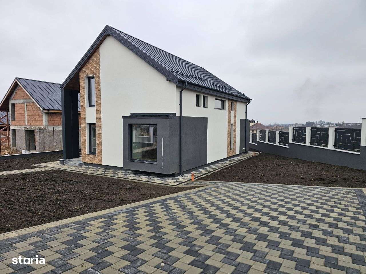 Complex de vile exclusivist Bucium-Visan, circuit inchis, 700mp teren - Imagine principală: 5/17