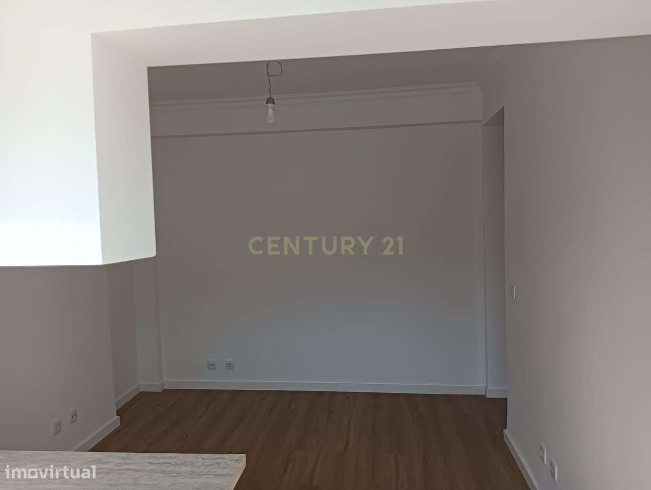 Apartamento T1 renovado – Amadora, Lisboa - Grande imagem: 2/23