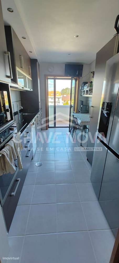 Apartamento Duplex T2 + 1 em São Bernardo - Grande imagem: 2/25