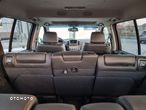 Nissan Pathfinder 2.5 D SE - 28