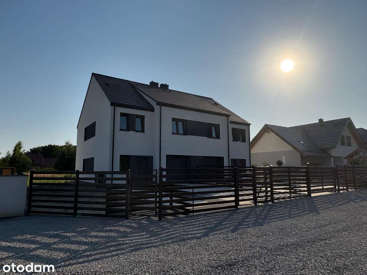 Zamieszkaj w sercu natury – nowoczesny dom w Żurawińcu! - Pełny obrazek: 4/10