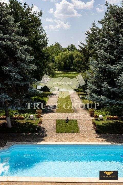 Oportunitate Rara – Vila pe Malul Lacului Snagov | Piscina | Ponton - Imagine principală: 2/19