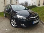 Opel Astra 1.6 Turbo Cosmo - 4