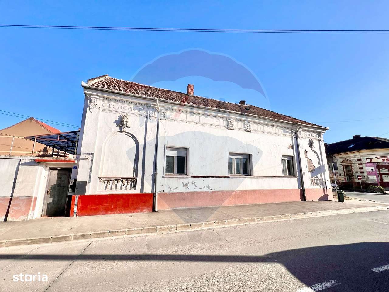 De vânzare casă cu 4 camere, Ultracentral, str Mihai Eminescu-9