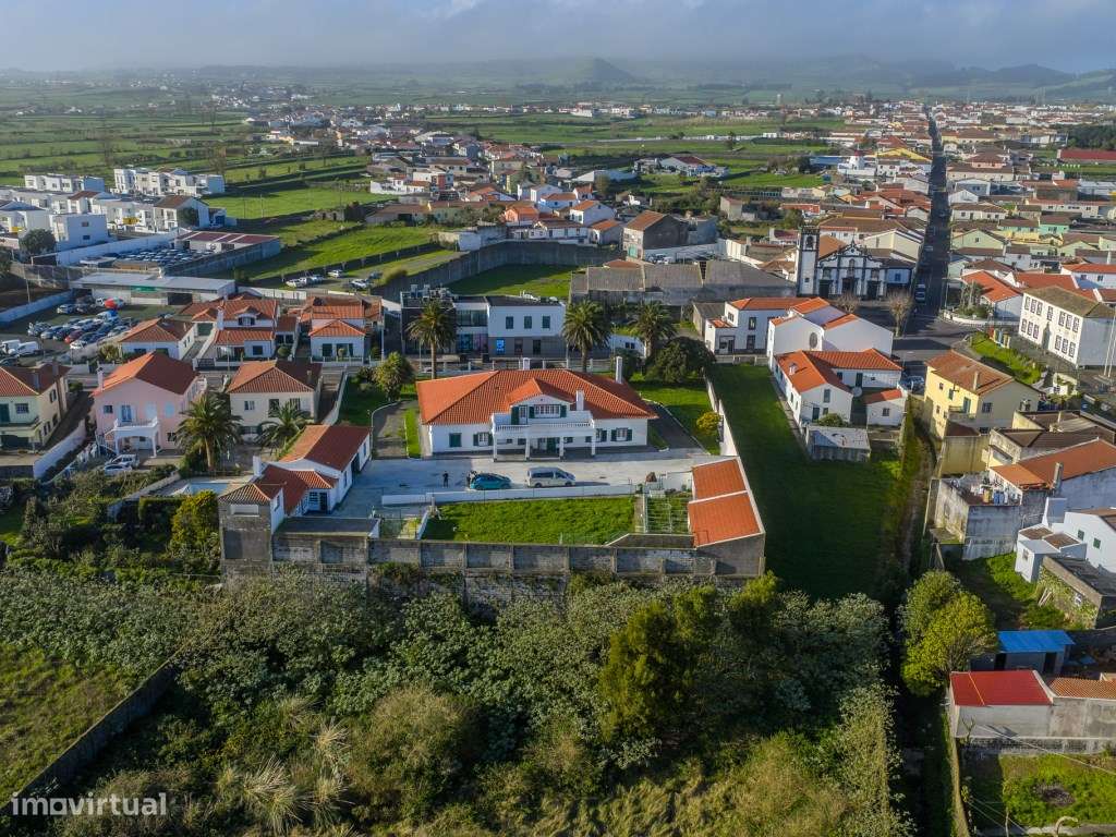 Moradia Imponente e Isolada nos Arrifes Privacidade, Espaço e Vista... - Grande imagem: 4/59