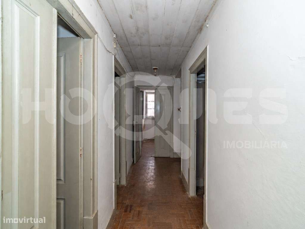 MORADIA COM 3 APARTAMENTOS NO CENTRO HISTÓRICO FIGUEIRA DA FOZ-20