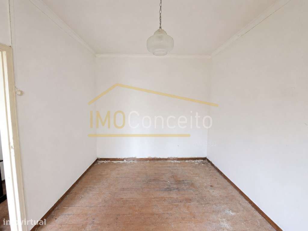 Casa tradicional para renovar - Rexaldia - TORRES NOVAS-10